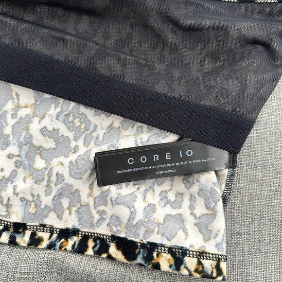 CORE IO Brand‎ New Sport Bra Crop Top Leopard Removable Pads Medium - Picture 10 of 11